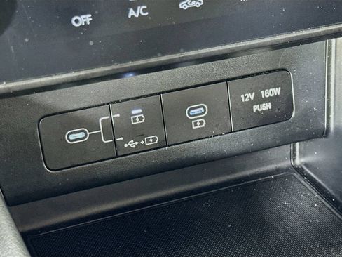 Used 2025 Hyundai Sonata SEL FWD image 29