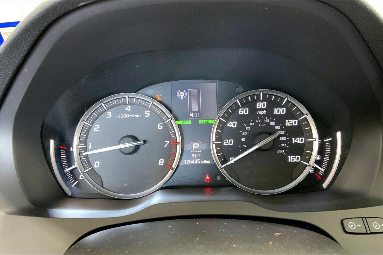 Used 2016 Acura MDX w/ Advance & Entertainment Pkg FWD image 17