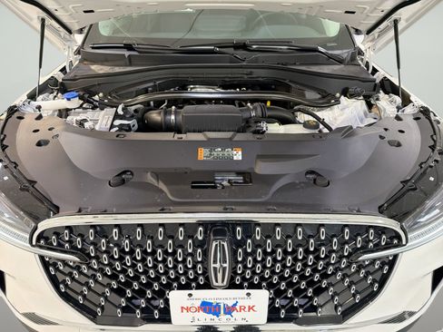 New 2026 Lincoln Aviator AWD image 31