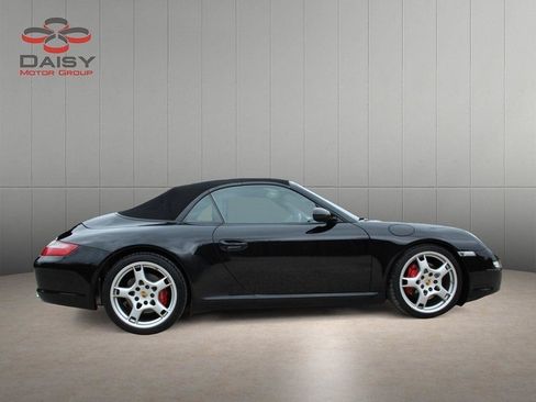 Used 2006 Porsche 911 Carrera S RWD image 4