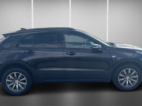 Used 2023 Cadillac XT4 Sport AWD/4WD image 7