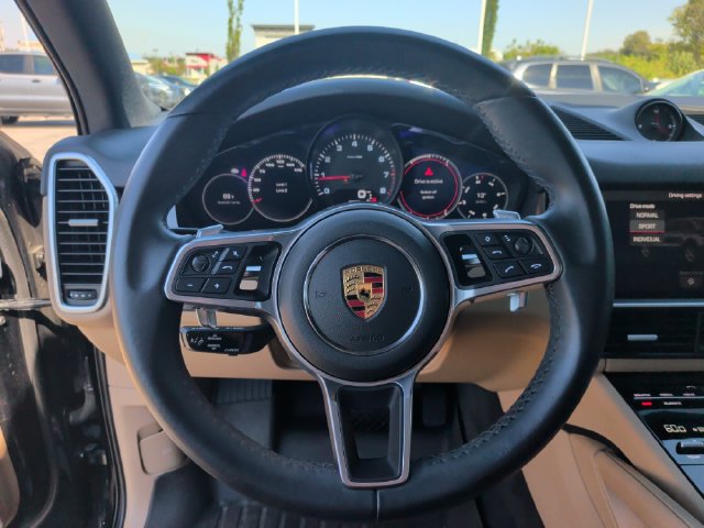 Used 2021 Porsche Cayenne AWD/4WD image 14