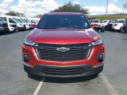 Used 2023 Chevrolet Traverse LT