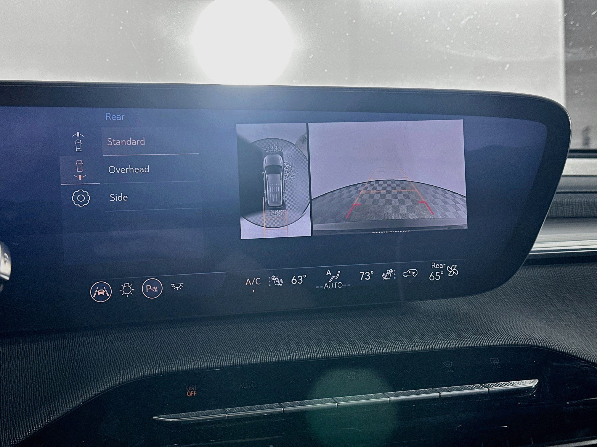 Used 2025 Buick Enclave Preferred FWD image 23