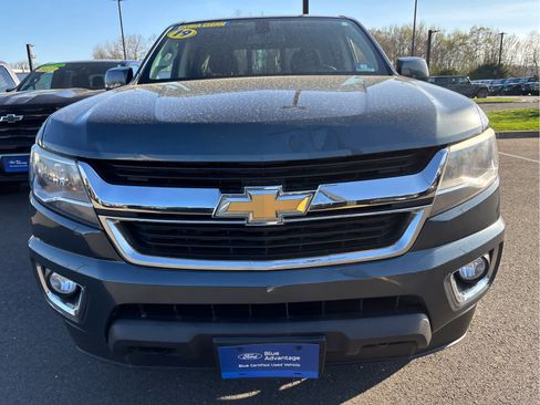 Used 2019 Chevrolet Colorado LT w/ LT Convenience Package image 4