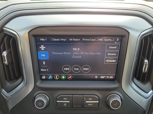 Used 2019 Chevrolet Silverado 1500 RST w/ All-Star Edition AWD/4WD image 30