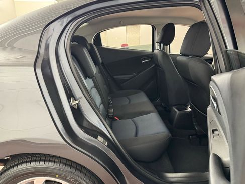 Used 2018 Toyota Yaris iA image 29