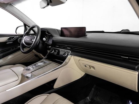 Used 2022 Genesis GV80 3.5T w/ Advanced Package 06 image 11