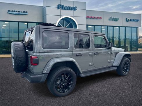 Used 2023 Jeep Wrangler Unlimited Sahara w/ Cold Weather Group image 2