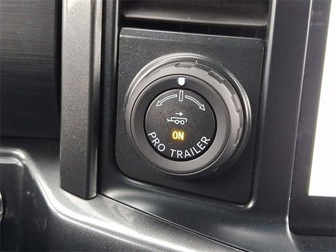 Used 2022 Ford F150 XLT w/ Equipment Group 302A High image 25