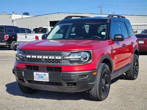 Used 2021 Ford Bronco Sport Badlands image 3