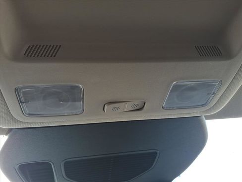 Used 2020 Ford Escape SEL image 29