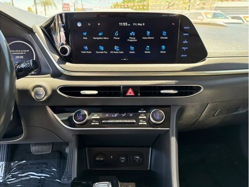 Used 2023 Hyundai Sonata SEL w/ Convenience Package FWD image 8