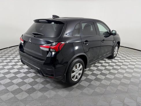 Used 2022 Mitsubishi Outlander Sport ES FWD image 5