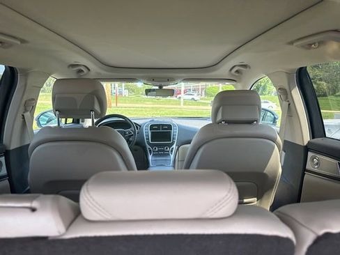 Used 2020 Lincoln Nautilus Reserve w/ Equipment Group 202A AWD/4WD image 12