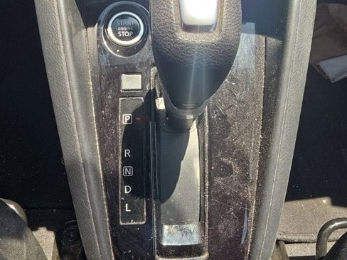 Used 2022 Nissan Kicks S w/ Interior Electronics Package FWD image 17