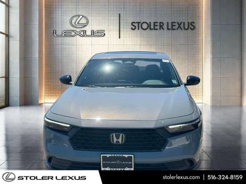 Used 2024 Honda Accord Sport image 2