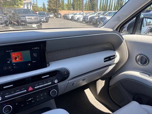 Used 2026 Hyundai Palisade SEL FWD image 39
