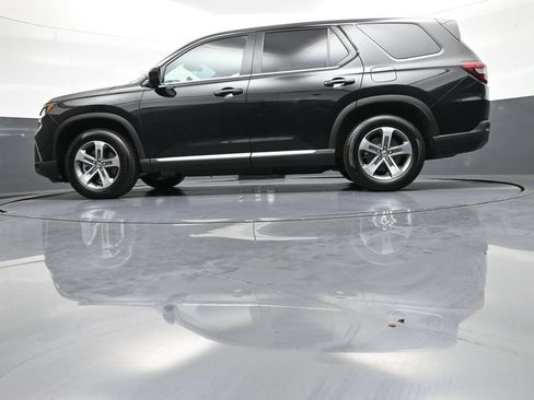 Certified 2025 Honda Pilot EX-L image 34