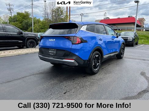 Certified 2026 Kia Sportage EX FWD image 9
