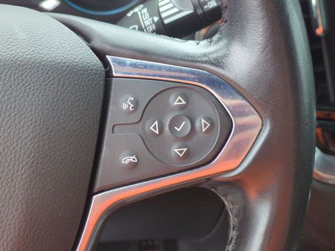 Used 2022 Chevrolet Traverse RS FWD image 20