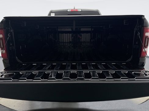 Used 2022 RAM 1500 Big Horn AWD/4WD image 18