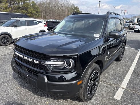 Used 2025 Ford Bronco Sport Outer Banks w/ Outer Banks Tech Package+ image 5
