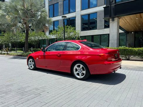 Used 2013 BMW 335i xDrive Coupe AWD/4WD image 4