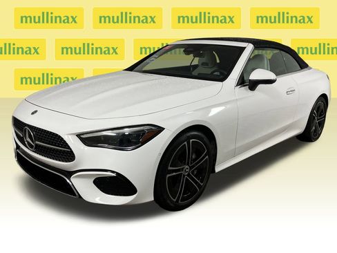Used 2024 Mercedes-Benz CLE 300 4MATIC Cabriolet image 14