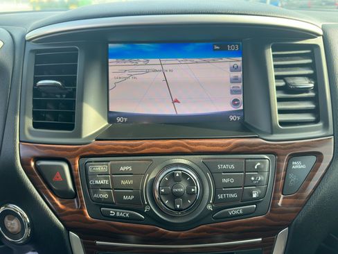 Used 2018 Nissan Pathfinder Platinum w/ Cargo Package image 24