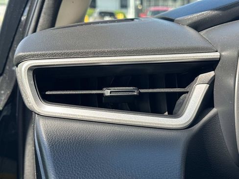 Used 2022 Toyota Corolla LE w/ Premium Interior Package FWD image 22
