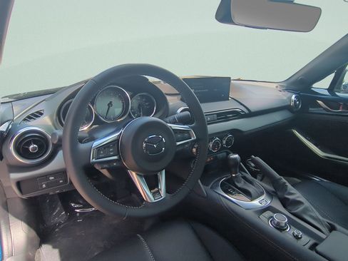 Certified 2026 MAZDA MX-5 Miata RF Grand Touring RWD image 14