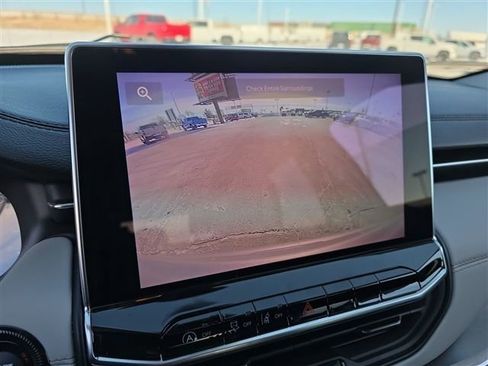 Used 2022 Jeep Compass Limited AWD/4WD image 44