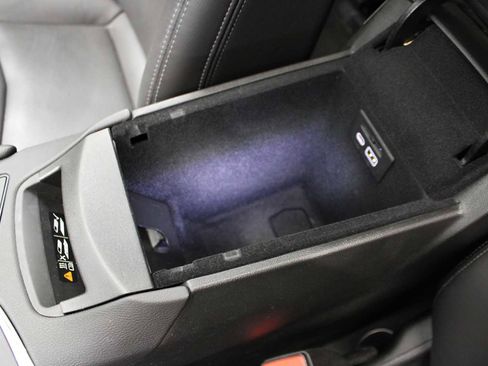 Certified 2024 Cadillac XT5 Premium Luxury image 35