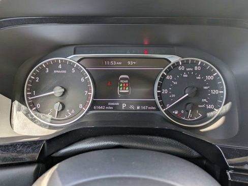 Used 2024 Nissan Pathfinder SV FWD image 27