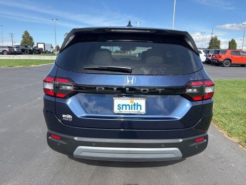 New 2025 Honda Pilot EX-L image 5