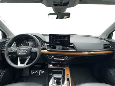 Used 2023 Audi Q5 2.0T Premium w/ Convenience Package AWD/4WD image 27