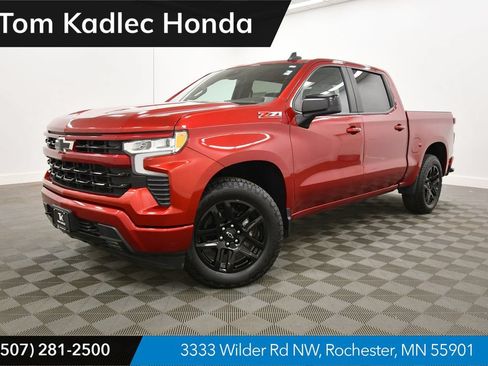 Used 2024 Chevrolet Silverado 1500 RST AWD/4WD image 1