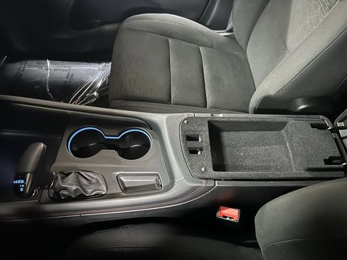 Certified 2025 Dodge Durango GT image 30