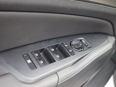 Certified 2026 Kia Sportage EX w/ EX Panorama Roof Package image 20