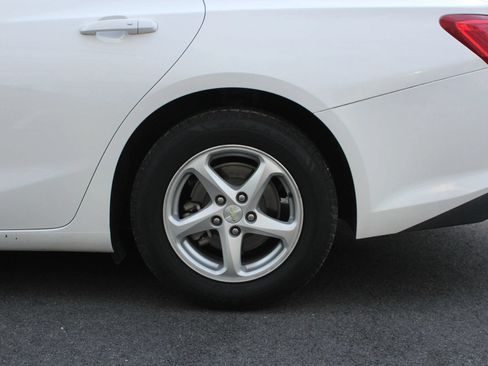Used 2016 Chevrolet Malibu LS FWD image 10