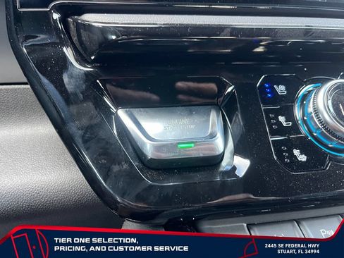 New 2026 GMC Sierra 1500 AT4 w/ AT4 Premium Package AWD/4WD image 28