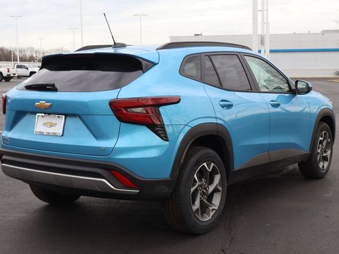 New 2026 Chevrolet Trax LT w/ Driver Confidence Package image 8