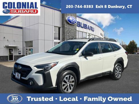 Certified 2023 Subaru Outback 2.5i image 1