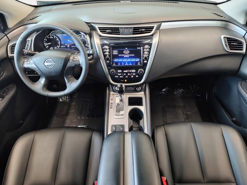 Certified 2024 Nissan Murano SV w/ SV Midnight Edition Package FWD image 17