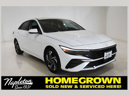 Used 2024 Hyundai Elantra SEL w/ Convenience Package FWD image 1