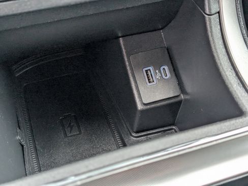 Used 2022 Ford Edge SEL w/ Convenience Package image 23