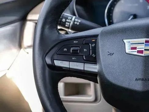 Used 2022 Cadillac CT4 Luxury w/ Sun And Sound Package image 30