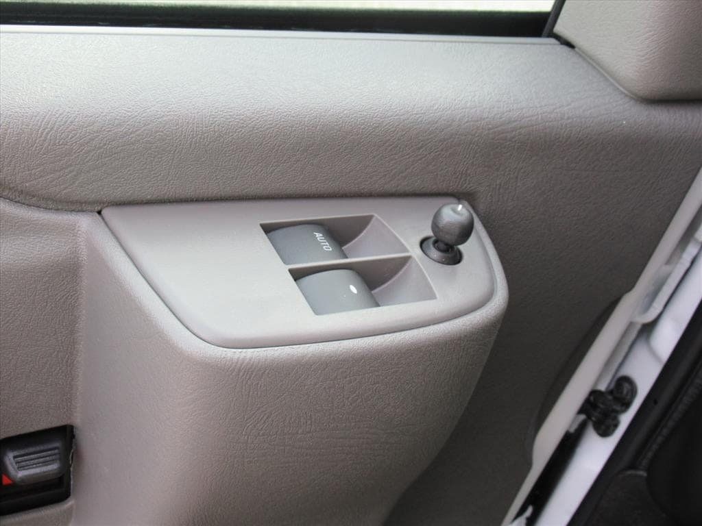 New 2025 Chevrolet Express 3500 Extended w/ Driver Convenience Package RWD image 22