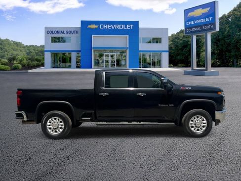 Certified 2022 Chevrolet Silverado 2500 LTZ w/ LTZ Plus Package AWD/4WD image 7